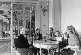Latvian peasant family at Kemeri sanitarium 1940